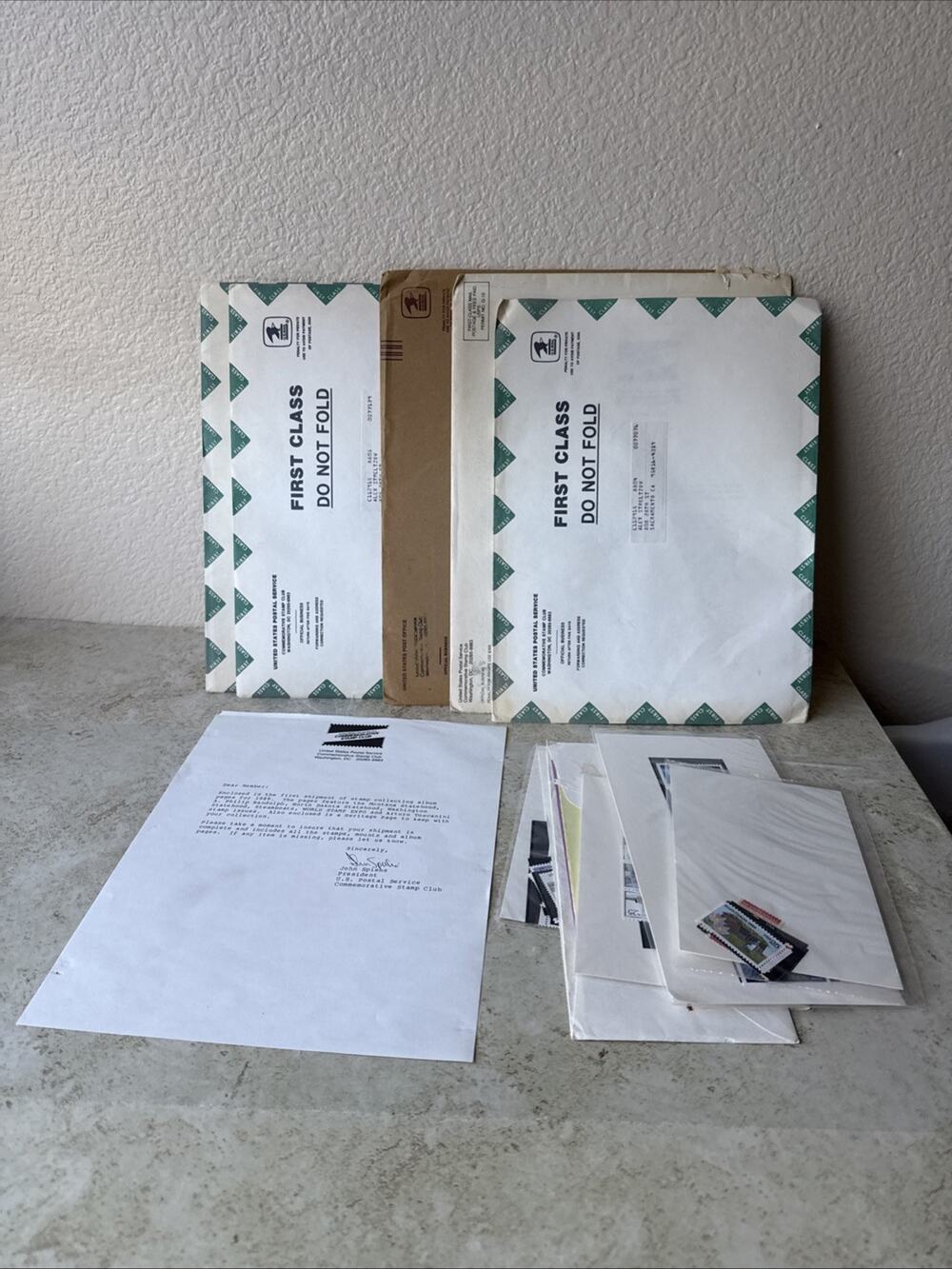U.S Commemorative Stamp Club Lot With Some Sealed Envelops